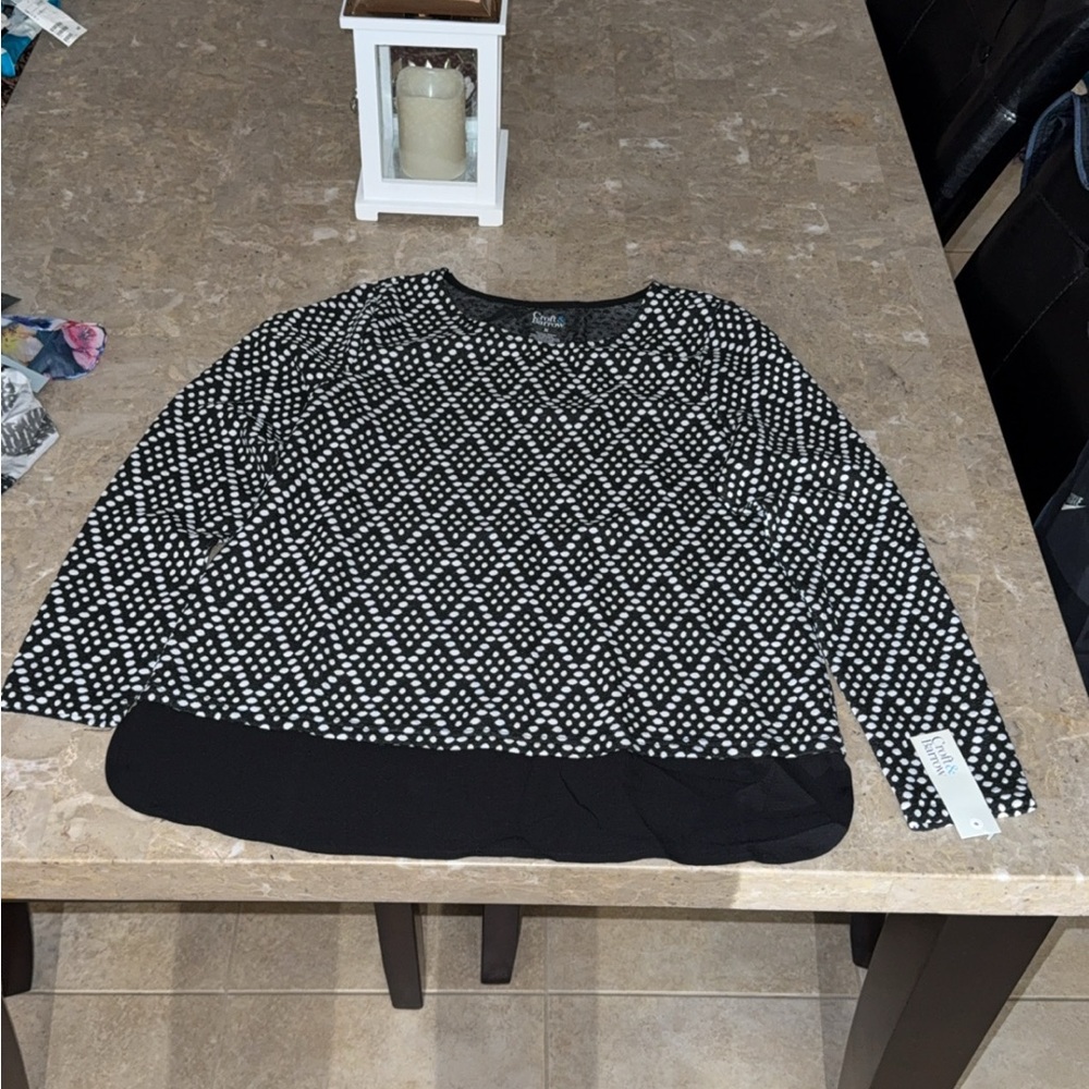 Croft & Barrow Black and White Patterned Sweater